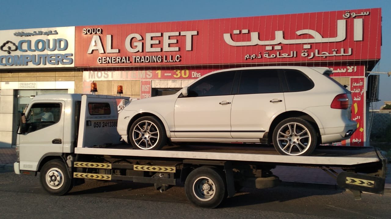 Towing truck photo